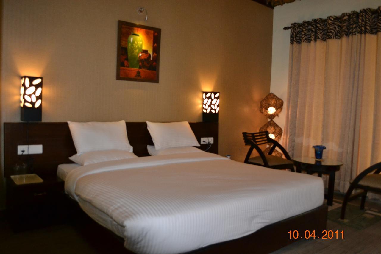 Corbett Wild Iris Spa And Resort Ramnagar  Exterior photo