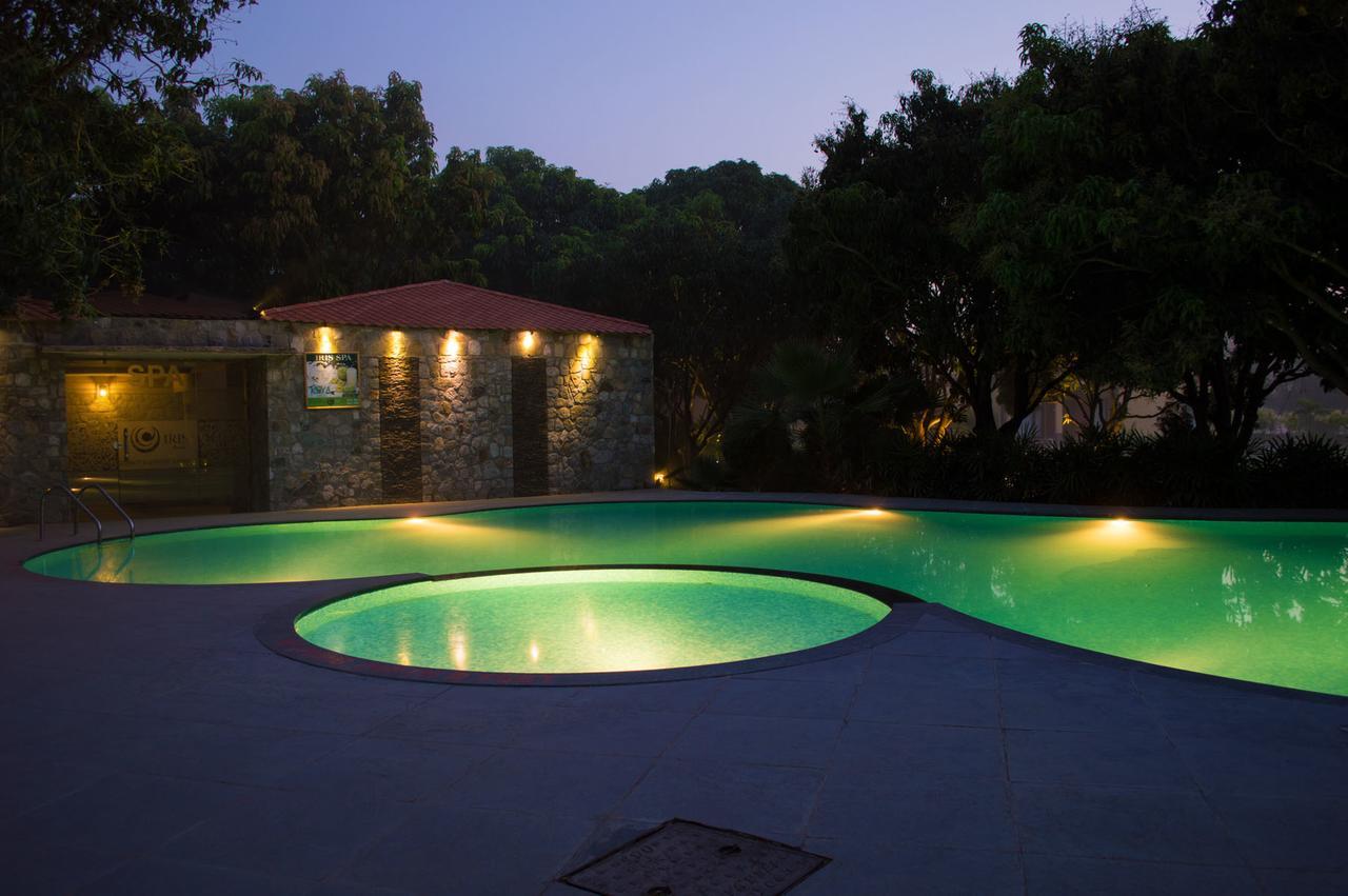 Corbett Wild Iris Spa And Resort Ramnagar  Exterior photo