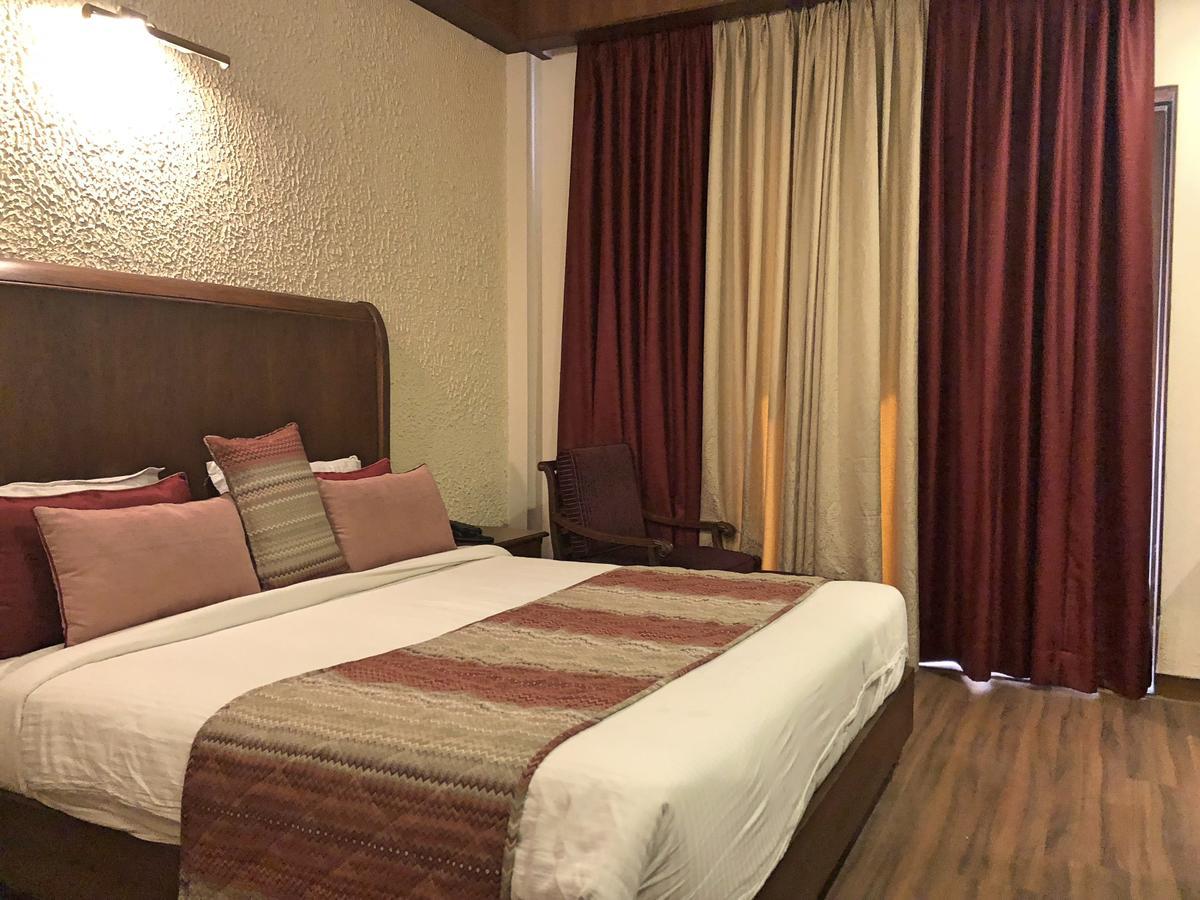 Corbett Wild Iris Spa And Resort Ramnagar  Exterior photo