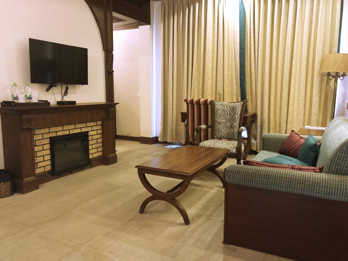 Corbett Wild Iris Spa And Resort Ramnagar  Exterior photo