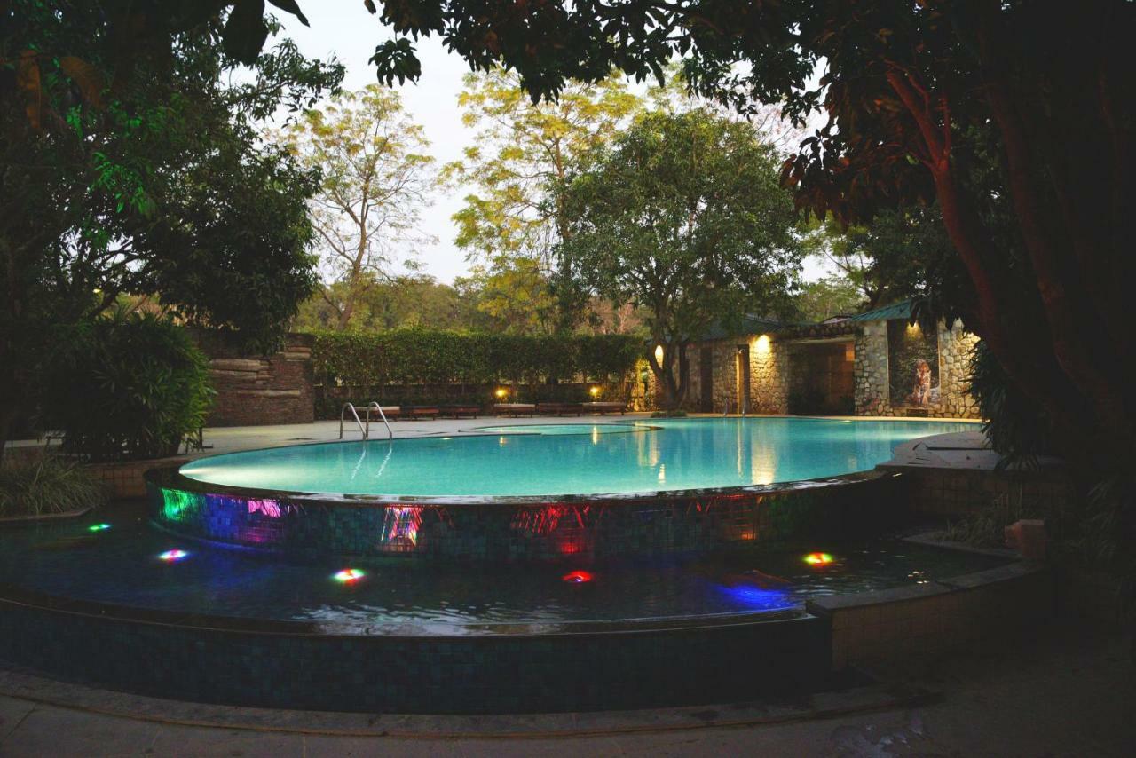 Corbett Wild Iris Spa And Resort Ramnagar  Exterior photo